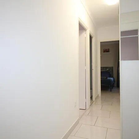 Ametllers - Renovado Y Totalmente Equipado, Situado En Un Tercero Sin Ascensor En La Zona De La - Es-228-193 Apartment